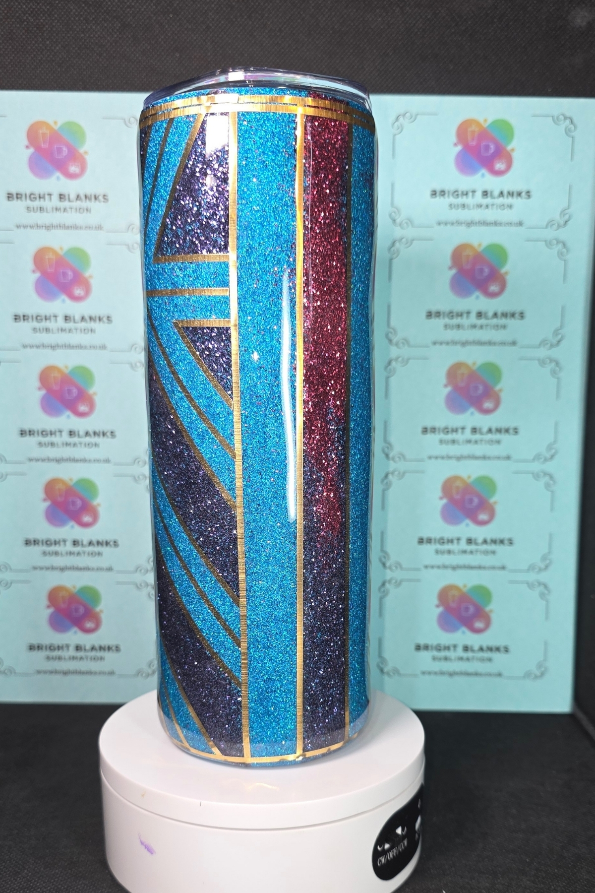 Gold Pinstripe 20oz Skinny - Image 4