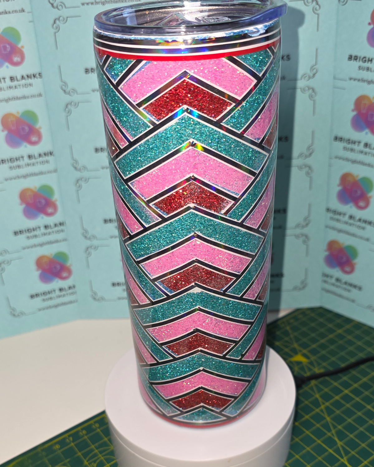 Pinstripe 20oz Skinny - Image 4